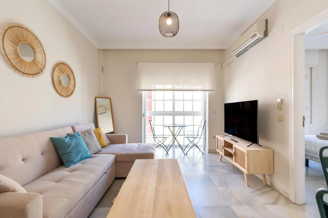 Апартаменты Apartamento Centrico La Victoria Малага