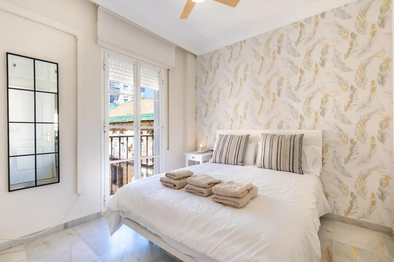 Апартаменты Apartamento Centrico La Victoria Малага
